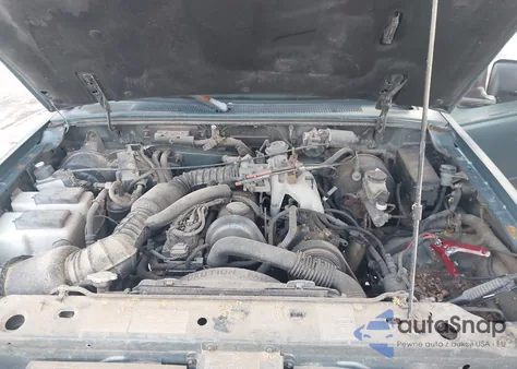 1996 Ford Ranger Super Cab from USA, damaged, VIN 1FTCR14AXTTA10663